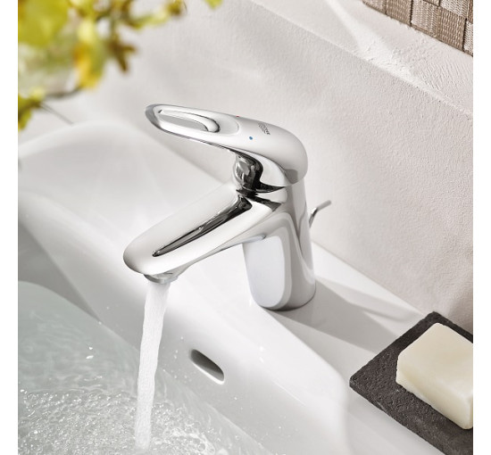 Смеситель для раковины Grohe Eurostyle хром (33558003)