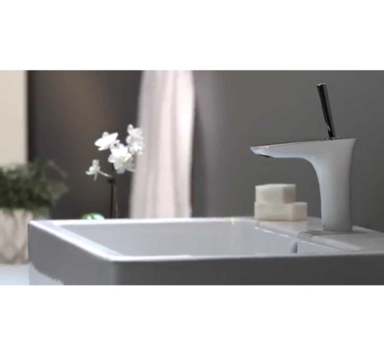 Смеситель Hansgrohe PuraVida 100 мм для умывальника хромированный-белый (15075400)