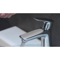 Змішувач hansgrohe Talis E для раковини 110 CoolStart із зливним гарнітуром, білий матовий 71713700