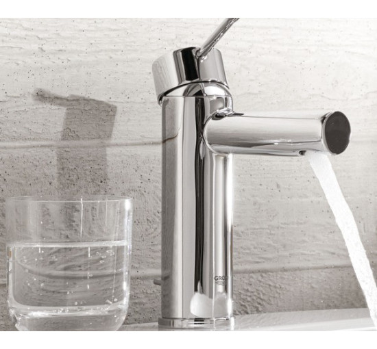 змішувач для раковини Grohe Essence New (32898001)