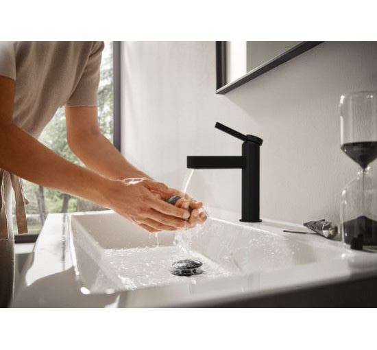 Смеситель для умывальника однорычажный HANSGROHE Finoris черный латунь с донным клапаном 76023670