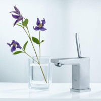 Смеситель для раковины Grohe Eurocube Joy (23656000)