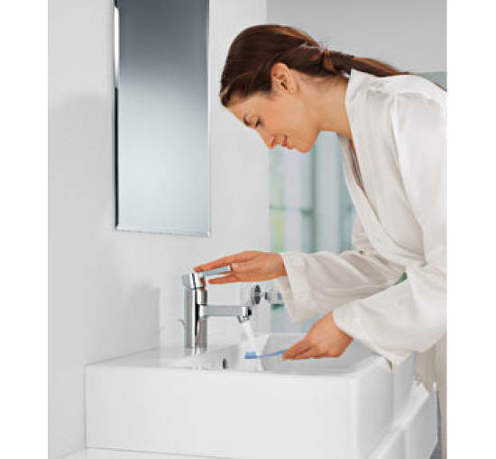 смеситель для раковины Grohe Concetto (23451001)