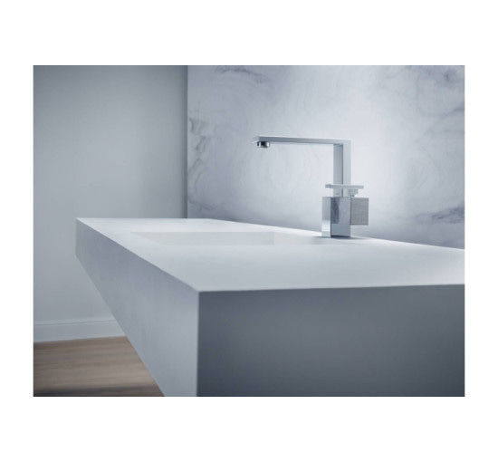 Змішувач Axor Edge 190 для раковини з боковою ручкою Ddiamond Cut, Polished Brass 46021930