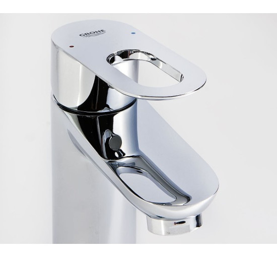 Змішувач для раковини Grohe BauLoop (32856000)