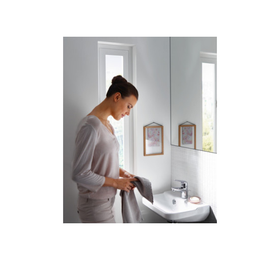 Змішувач Hansgrohe Novus 70 для умивальника (71020000)