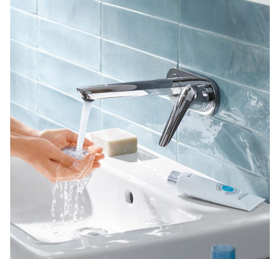 Змішувач для умивальника одноважільний настінного монтажу HANSGROHE Novus хром латунь 71127180
