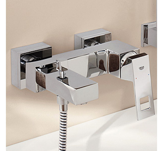 Смеситель для ванны Grohe Eurocube (23140000)
