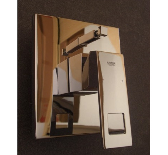 Смеситель для ванны Grohe Eurocube (19896000)