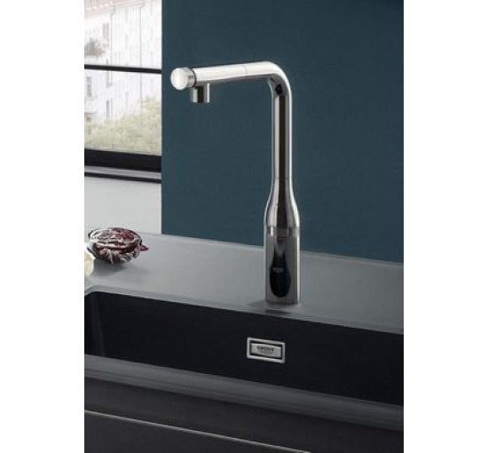 Смеситель для кухни сенсорный нажимной GROHE ESSENCE хром латунь 31615000