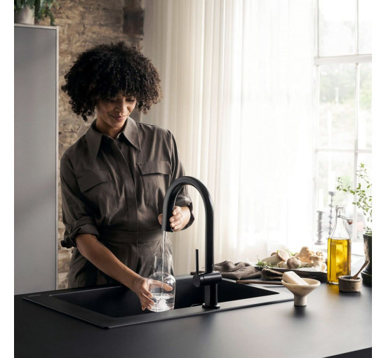 Змішувач для кухні із краном для фільтрованої води HANSGROHE Aqittura M91 чорний латунь 76801670