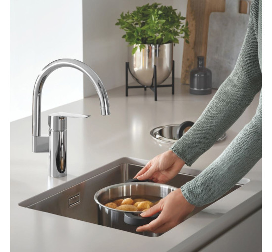 Смеситель для кухни однорычажный GROHE Start хром латунь 30469000