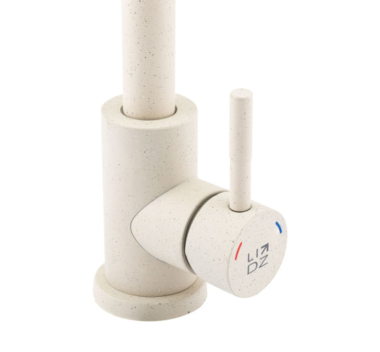 Смеситель для кухни Lidz (WHI) 12 32 015F-8