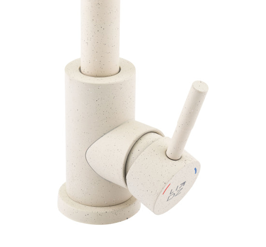 Смеситель для кухни Lidz (WHI) 12 32 015F-8