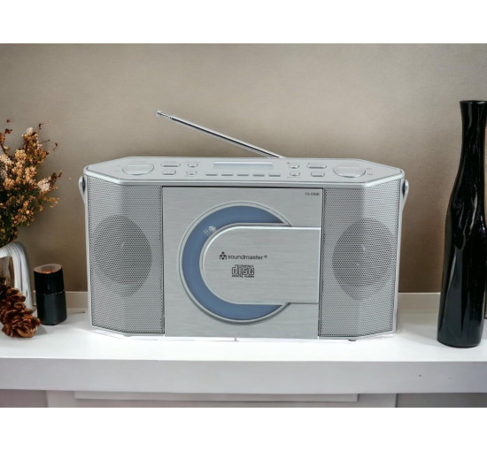Радиомагнитола и USB/CD-MP3-проигрыватель Soundmaster RCD1770SI
